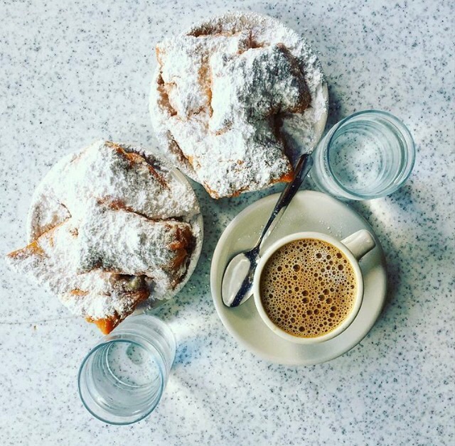 french beignets donuts 